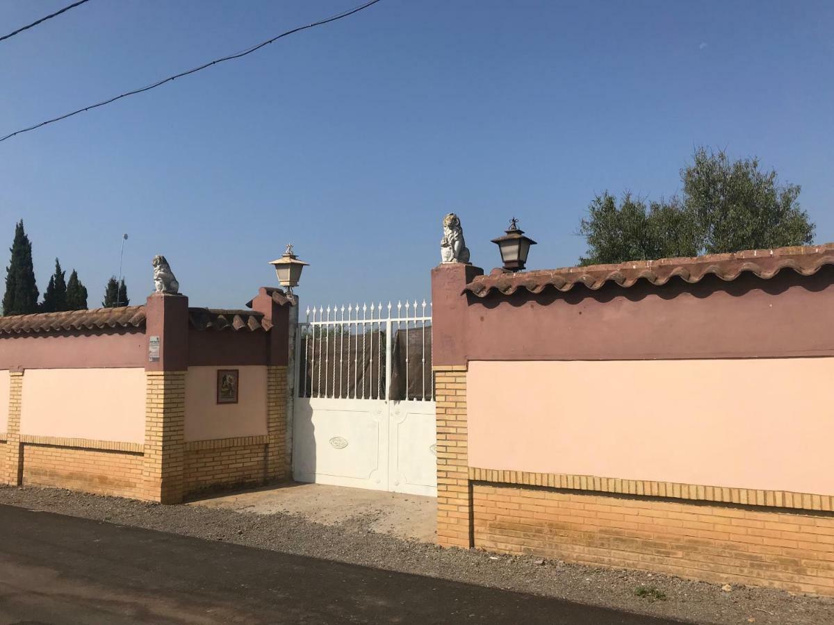 Villa Pilonga Dos Hermanas Εξωτερικό φωτογραφία